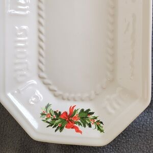 Pfaltzgraff Christmas Heritage Bread Tray.